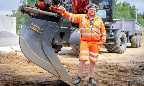 Mito Entrack Va Skopa Hitachi Zaxis Zx 140W Gravmaskin Hjulgravare DSC05444